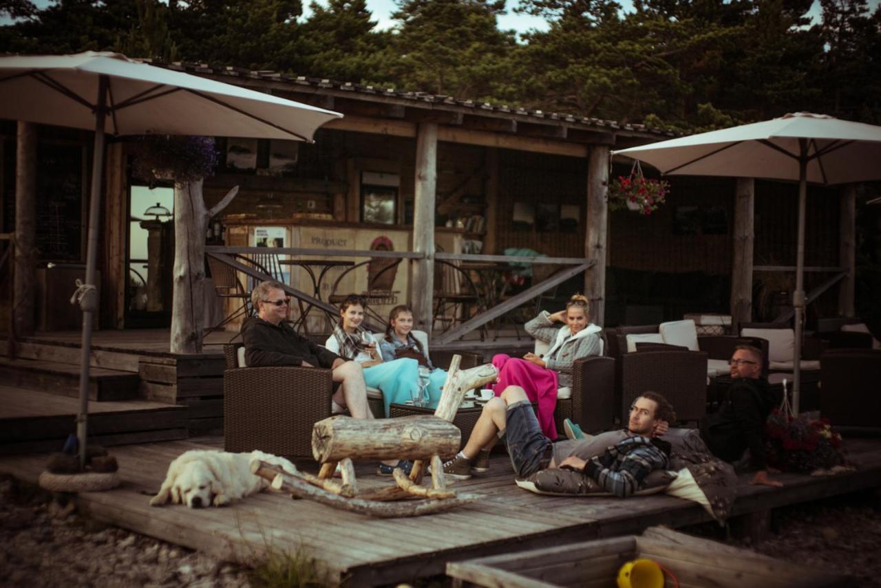 Hobekala Guesthouse Калана Экстерьер фото